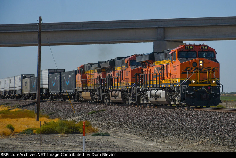 BNSF 7928